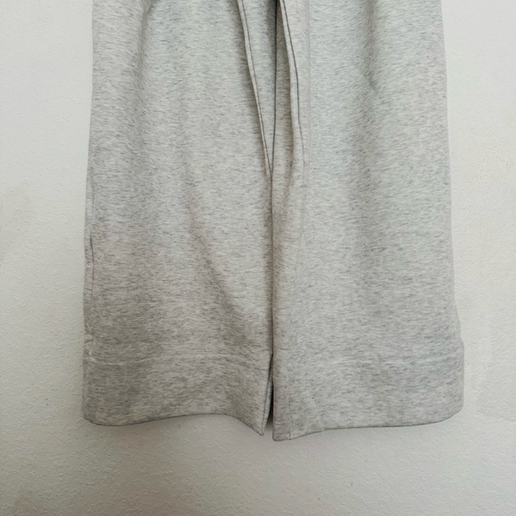Nike Sportswear Tech Fleece Women's High-Waisted Pleated Pants Sz XS FV8052-013 - Picture 9 of 16